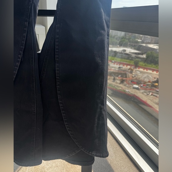 SHYANNE WOMEN'S HIGH RISE SUPER FLARE TULIP JEANS SIZE 27 - Picture 11 of 16